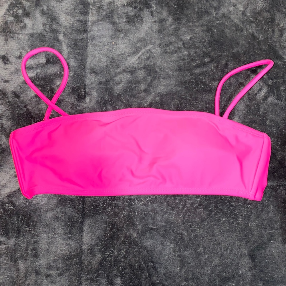 Hot pink bikini top girls size medium (7/8)